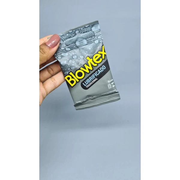 Preservativo Blowtex Lubrificado Tradicional com 03 Unidades